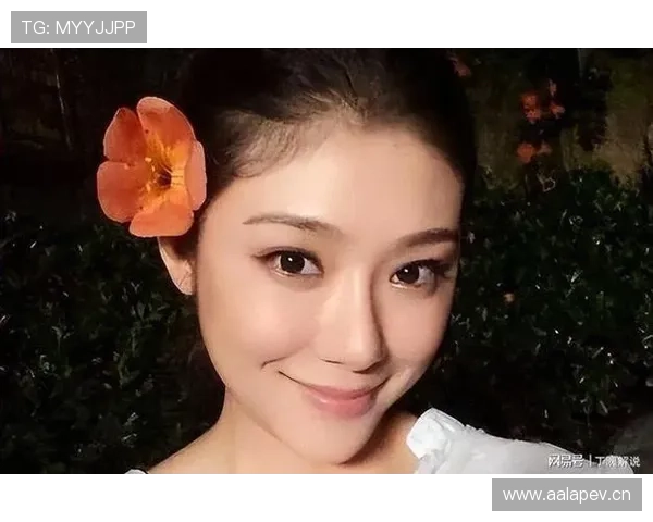 赵雅淇出场那刻，身价飙到你想都不敢想的地步，真是活生生的富婆气场爆棚！